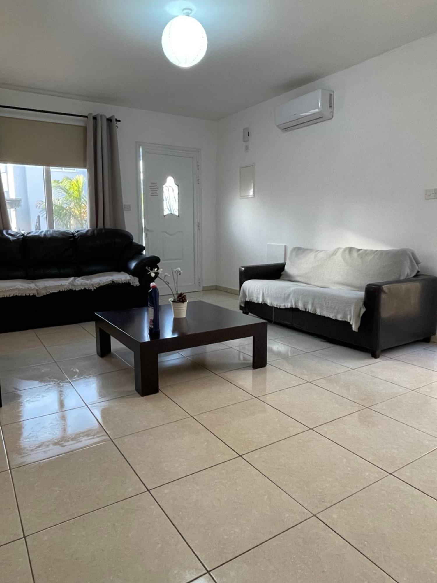 Villa Rhea *